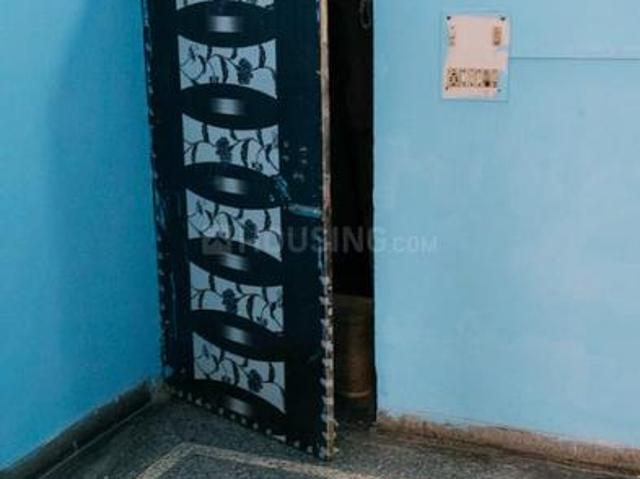 2 BHK Apartment in Geeta Colony for rent New Delhi. The reference number is 20801501