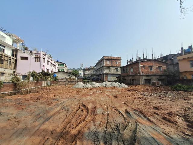 2 BHK Apartment in Geeta Nagar for resale Guwahati. The reference number is 19525066