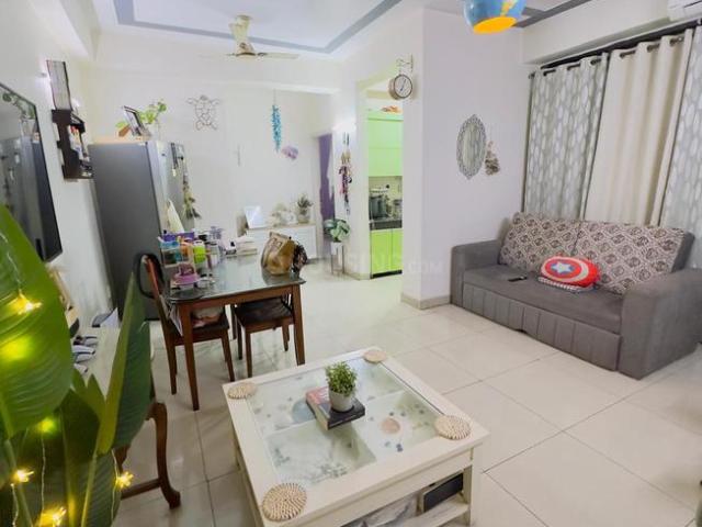 2 BHK Apartment in Ghukna for rent Ghaziabad. The reference number is 21095354