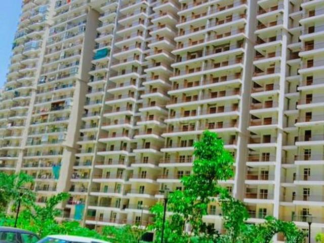 2 BHK Apartment in Ghukna for resale Ghaziabad. The reference number is 14242300