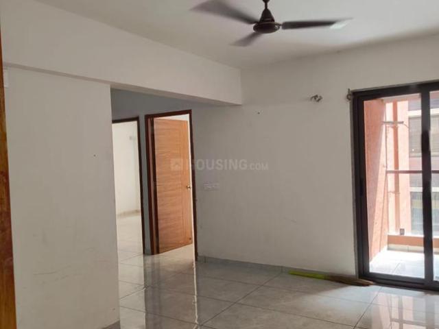 2 BHK Apartment in Ghuma for rent Ahmedabad. The reference number is 20010455