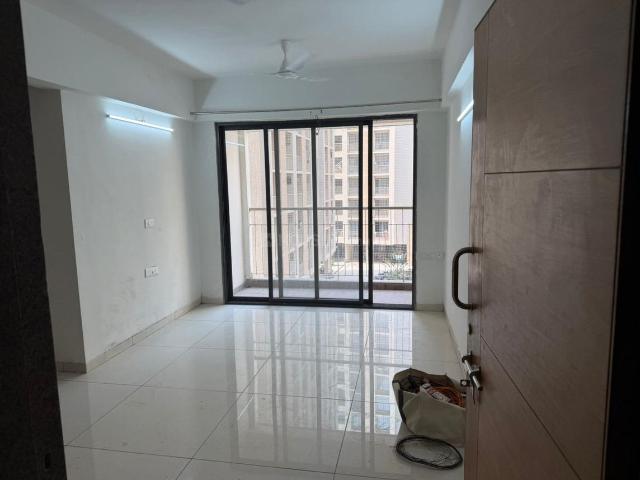 2 BHK Apartment in Ghuma for rent Ahmedabad. The reference number is 21131118