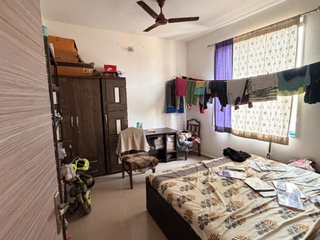 2 BHK Apartment in Ghuma for resale Ahmedabad. The reference number is 20793069