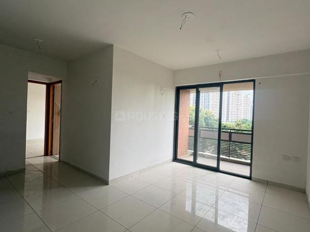 2 BHK Apartment in Ghuma for resale Ahmedabad. The reference number is 21136844