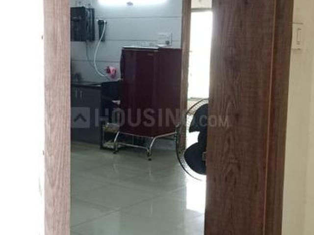 2 BHK Apartment in Ghanshyam Nagar for rent Rajkot. The reference number is 21025405