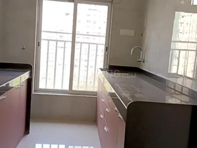 2 BHK Apartment in Ghatkopar East for rent Mumbai. The reference number is 19138965