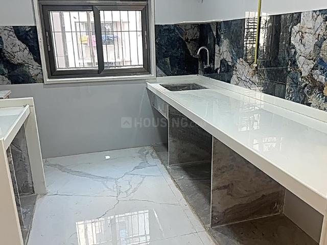 2 BHK Apartment in Ghatkopar East for rent Mumbai. The reference number is 19240279