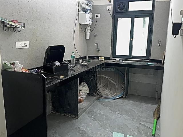 2 BHK Apartment in Ghatkopar East for rent Mumbai. The reference number is 19365948