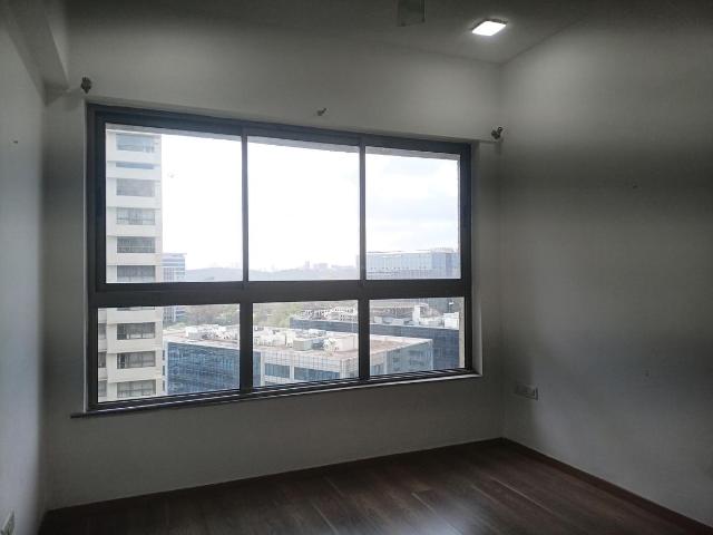 2 BHK Apartment in Ghatkopar East for rent Mumbai. The reference number is 19403425