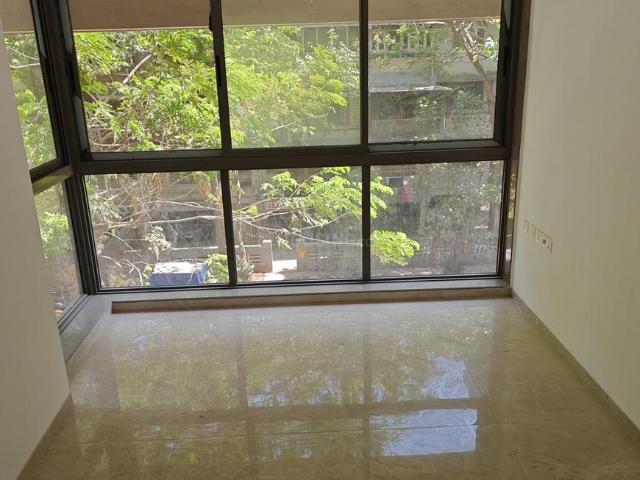 2 BHK Apartment in Ghatkopar East for rent Mumbai. The reference number is 19608827