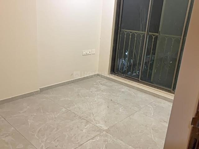 2 BHK Apartment in Ghatkopar East for rent Mumbai. The reference number is 19729631