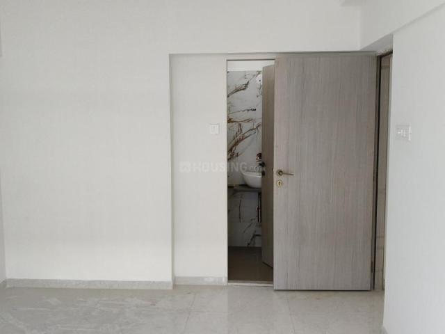 2 BHK Apartment in Ghatkopar East for rent Mumbai. The reference number is 20508253