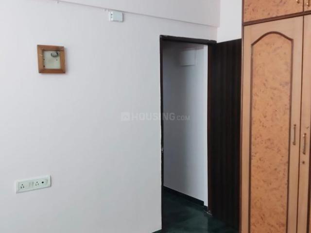 2 BHK Apartment in Ghatkopar East for rent Mumbai. The reference number is 20604874