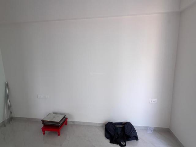 2 BHK Apartment in Ghatkopar East for rent Mumbai. The reference number is 20994670
