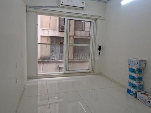 2 BHK Apartment in Ghatkopar East for rent Mumbai. The reference number is 21076863