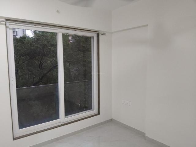 2 BHK Apartment in Ghatkopar East for rent Mumbai. The reference number is 21143639