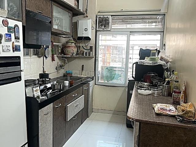 2 BHK Apartment in Ghatkopar East for resale Mumbai. The reference number is 19242889