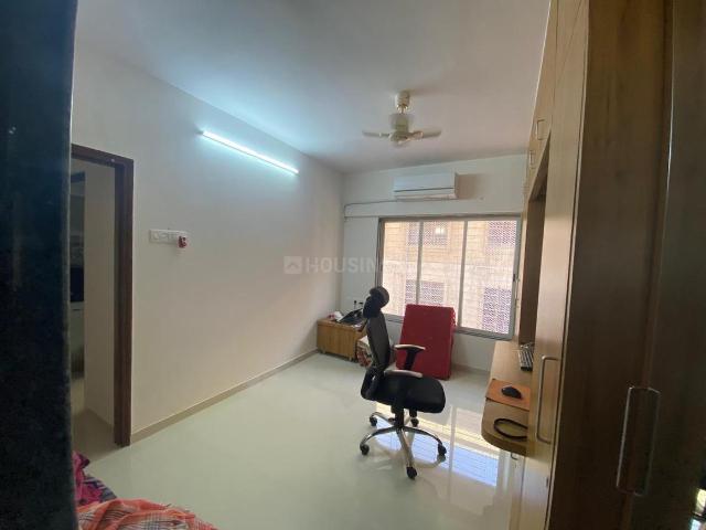 2 BHK Apartment in Ghatkopar East for resale Mumbai. The reference number is 20346956
