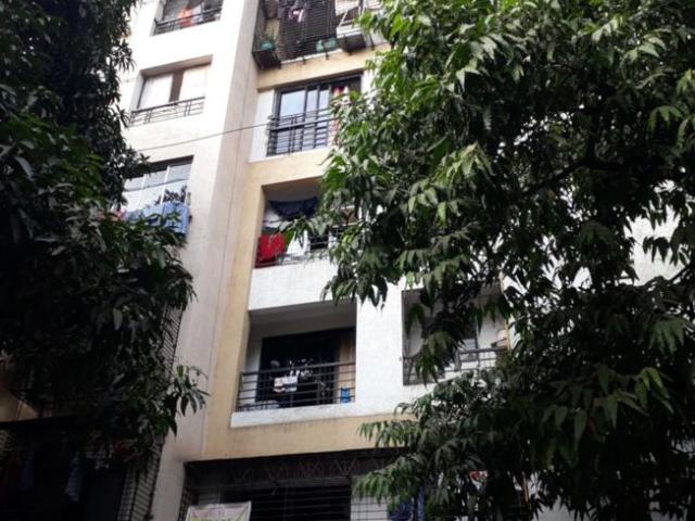 2 BHK Apartment in Ghatkopar West for resale Mumbai. The reference number is 20967436