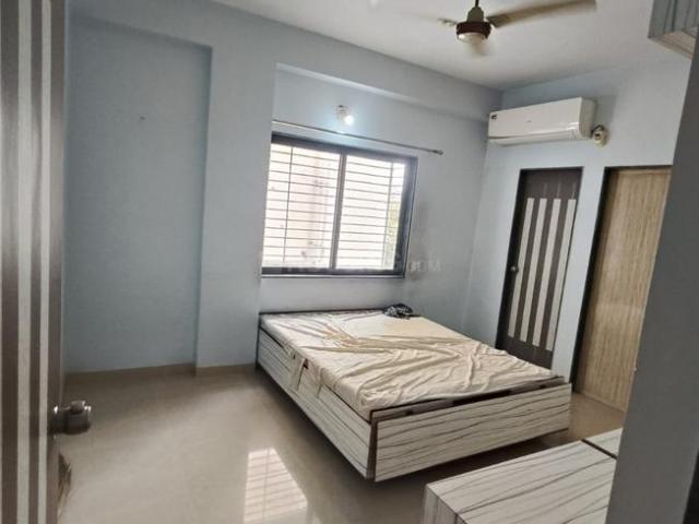 2 BHK Apartment in Ghatlodiya for rent Ahmedabad. The reference number is 21032126