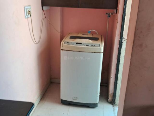 2 BHK Apartment in Ghatlodiya for rent Ahmedabad. The reference number is 21079337