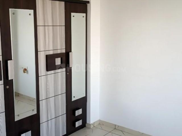 2 BHK Apartment in Ghodasar for resale Ahmedabad. The reference number is 19332173