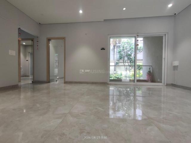 2 BHK Apartment in Ghorpadi for resale Pune. The reference number is 16783677