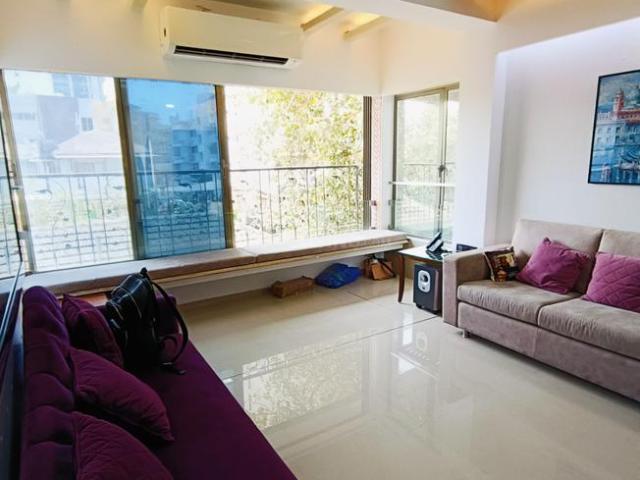 2 BHK Apartment in Girgaon for rent Mumbai. The reference number is 20151536