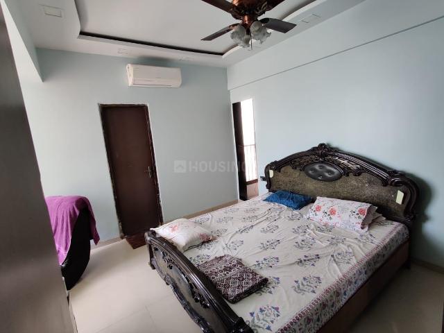 2 BHK Apartment in Grant Road for resale Mumbai. The reference number is 16182967
