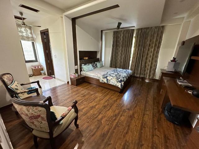 2 BHK Apartment in Greater Kailash for rent Jammu. The reference number is 19181031