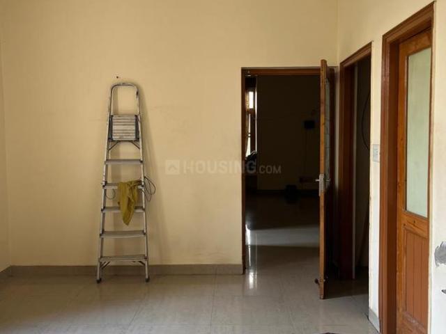 2 BHK Apartment in Greater Kailash for rent Jammu. The reference number is 21242435