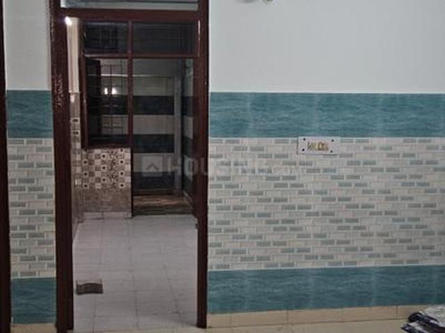 2 BHK Apartment in Green Wood City for rent Meerut. The reference number is 21377900
