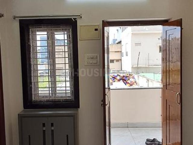 2 BHK Apartment in Gudari Gunta for rent Kakinada. The reference number is 21404331