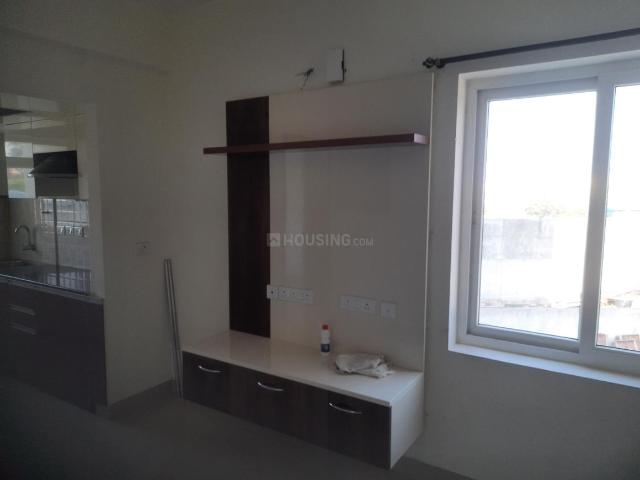 2 BHK Apartment in Guindy for resale Chennai. The reference number is 14258384
