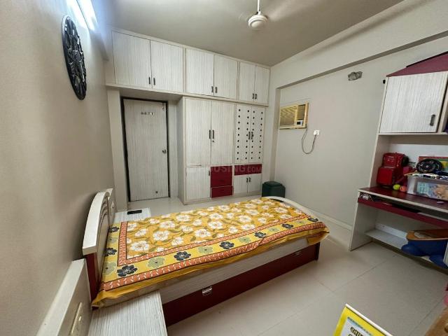 2 BHK Apartment in Gurukul for rent Ahmedabad. The reference number is 20613509