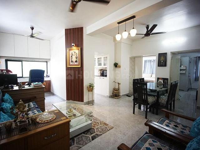 2 BHK Apartment in Gurukul for resale Ahmedabad. The reference number is 20541880