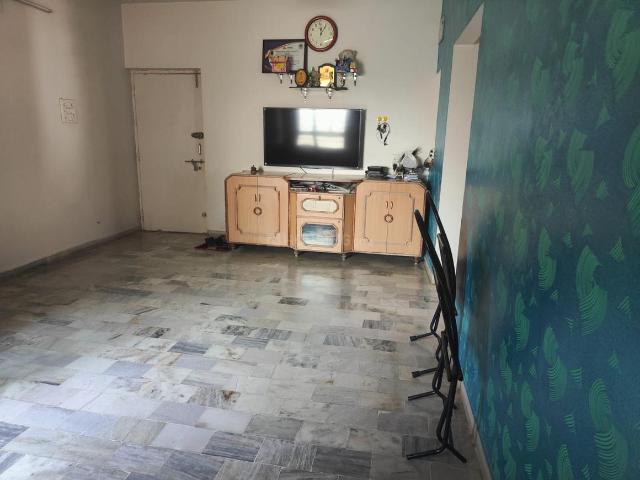 2 BHK Apartment in Gurukul for resale Ahmedabad. The reference number is 21215903
