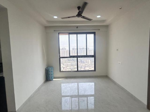 2 BHK Apartment in Dombivli East for rent Thane. The reference number is 20036433