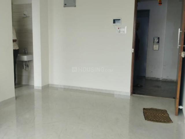 2 BHK Apartment in Dombivli East for rent Thane. The reference number is 20719637