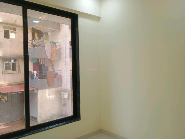 2 BHK Apartment in Dombivli East for resale Thane. The reference number is 21302273