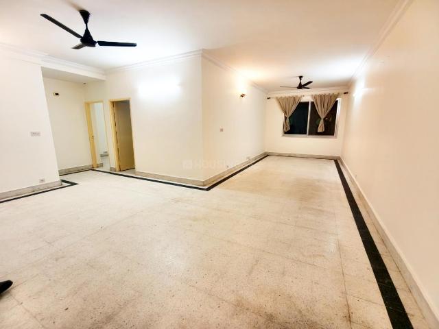 2 BHK Apartment in Domlur Layout for rent Bengaluru. The reference number is 21183778