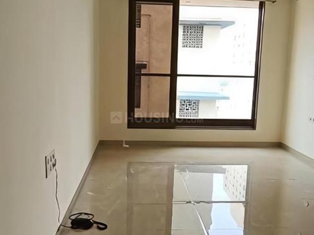 2 BHK Apartment in Dadar East for rent Mumbai. The reference number is 20968819