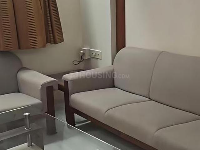 2 BHK Apartment in Dadar East for rent Mumbai. The reference number is 21017227