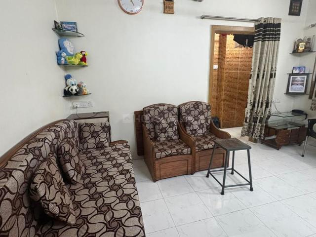 2 BHK Apartment in Dadar East for rent Mumbai. The reference number is 21067218