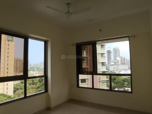 2 BHK Apartment in Dadar East for rent Mumbai. The reference number is 21073675
