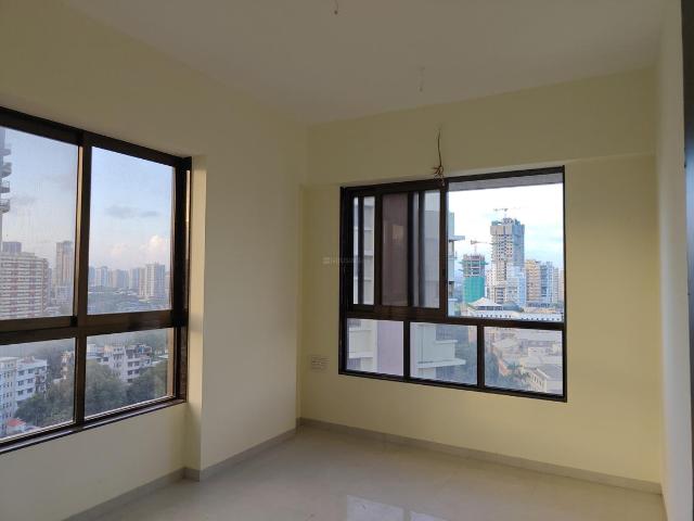 2 BHK Apartment in Dadar East for resale Mumbai. The reference number is 18513540