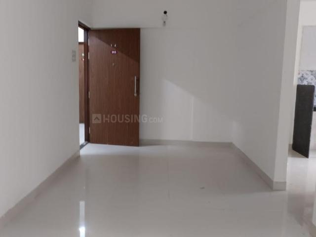 2 BHK Apartment in Dadar East for resale Mumbai. The reference number is 20373638