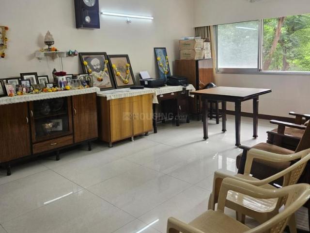 2 BHK Apartment in Dadar East for resale Mumbai. The reference number is 21110135