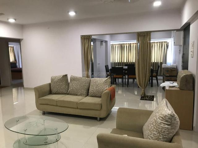 2 BHK Apartment in Dadar West for rent Mumbai. The reference number is 19710932
