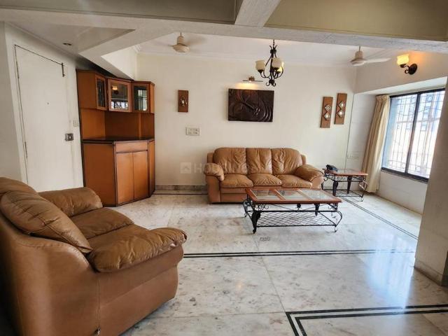 2 BHK Apartment in Dadar West for rent Mumbai. The reference number is 21005137